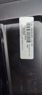 56085d83-c8d1-4661-96d7-87f6af99d0ba.jpg